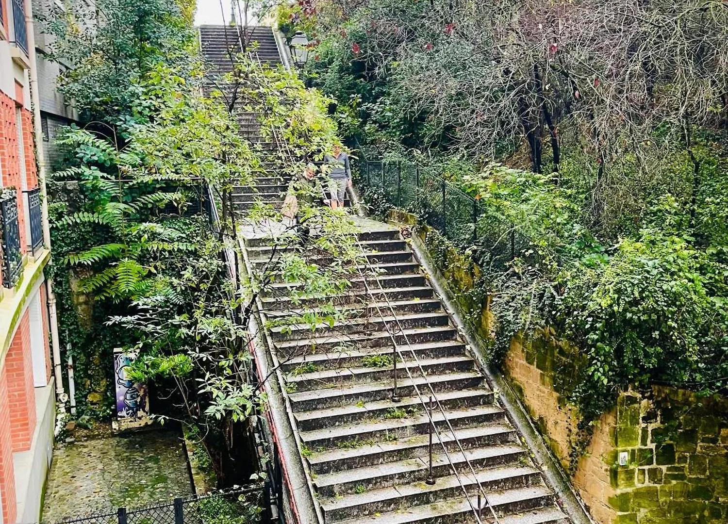 Petit Montmartre Dans Le 20E A Paris Lägenhet